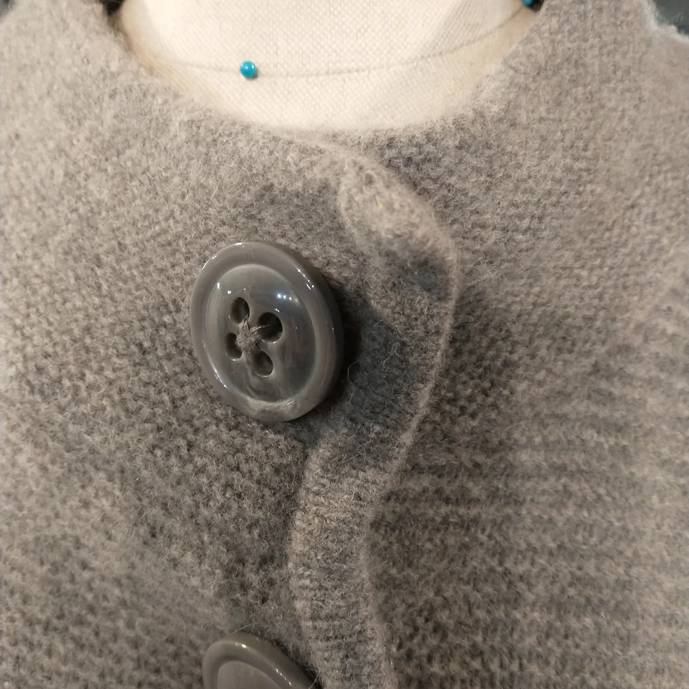 Lamb wools cardigan - Picture 4 of 6